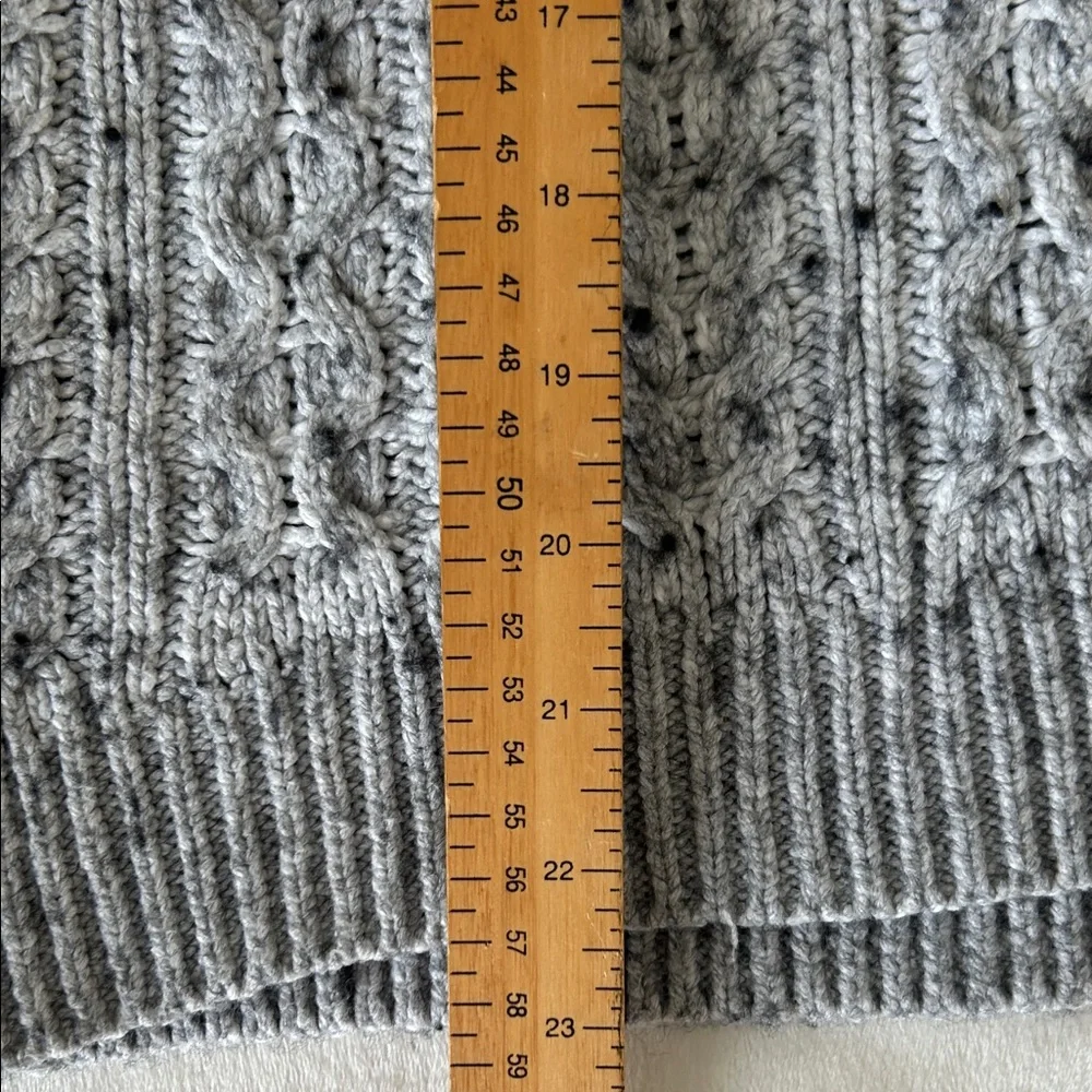 Michael Kors Gray Cable-Knit Cold Shoulder Sweater S - Picture 6 of 9